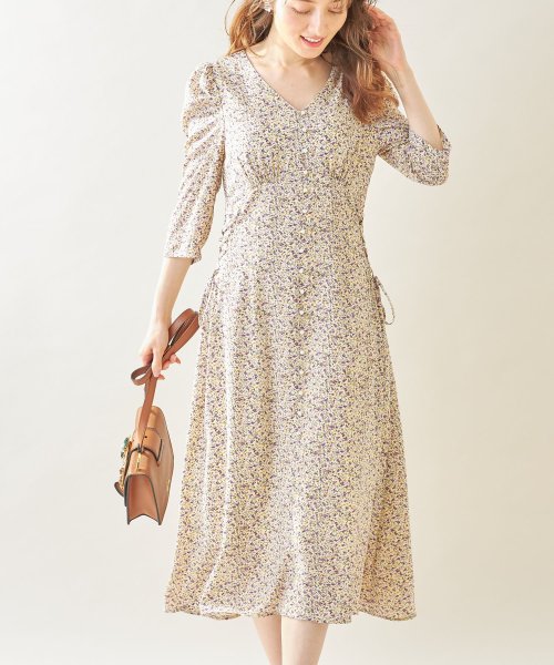 パール釦サイドレースアップデザインフラワープリントワンピース トッコクローゼットリュクス Tocco Closet Luxe Magaseek