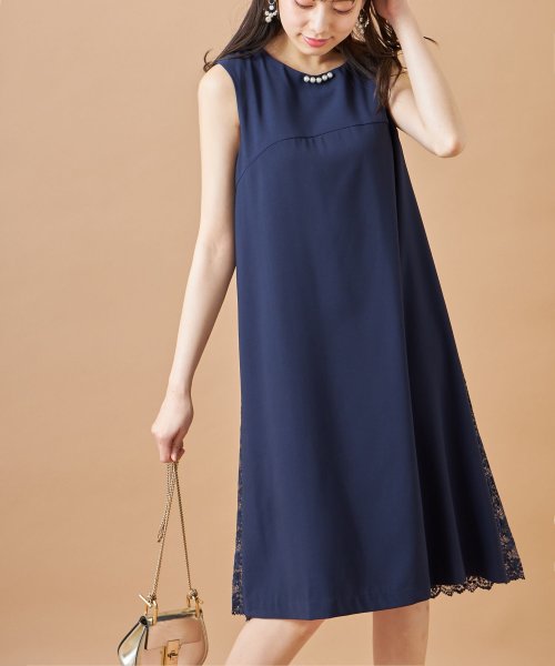 tocco closet luxe(トッコクローゼットリュクス)/パール装飾バックレースプリーツノースリーブワンピース/NAVY