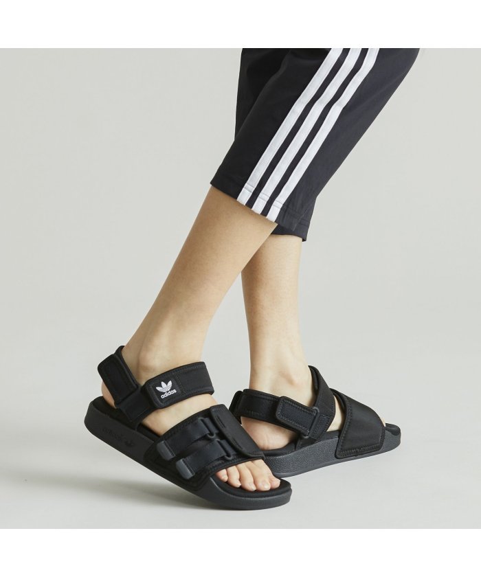 【51%OFF】 アディダス ニューアディレッタ サンダル / New Adilette Sandals ユニセックス ブラック 23.5cm 【adidas】 【タイムセール開催中】
