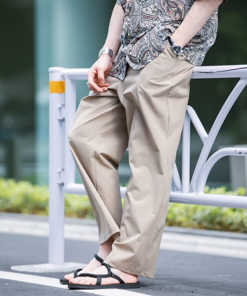 セール 52 Off ナイロン タックワイドパンツ アイテムズアーバンリサーチ メンズ Items Urbanresearch Magaseek