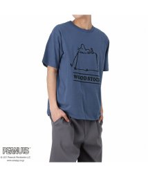 MAC HOUSE(men)(マックハウス（メンズ）)/PEANUTS DISCUSコラボTシャツ 391153304－8/ブルー