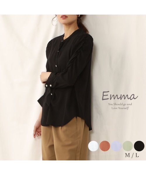 e.m.a(エマ)/袖のシャーリングがポイントのブラウス、袖のボリュームガ華麗なイメージに！/ブラック