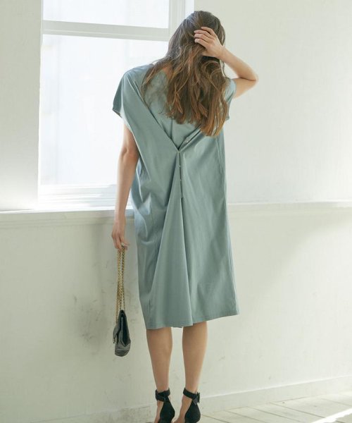 セール Ined Claro バックドットボタンワンピース クリアインプレッション Clear Impression Magaseek