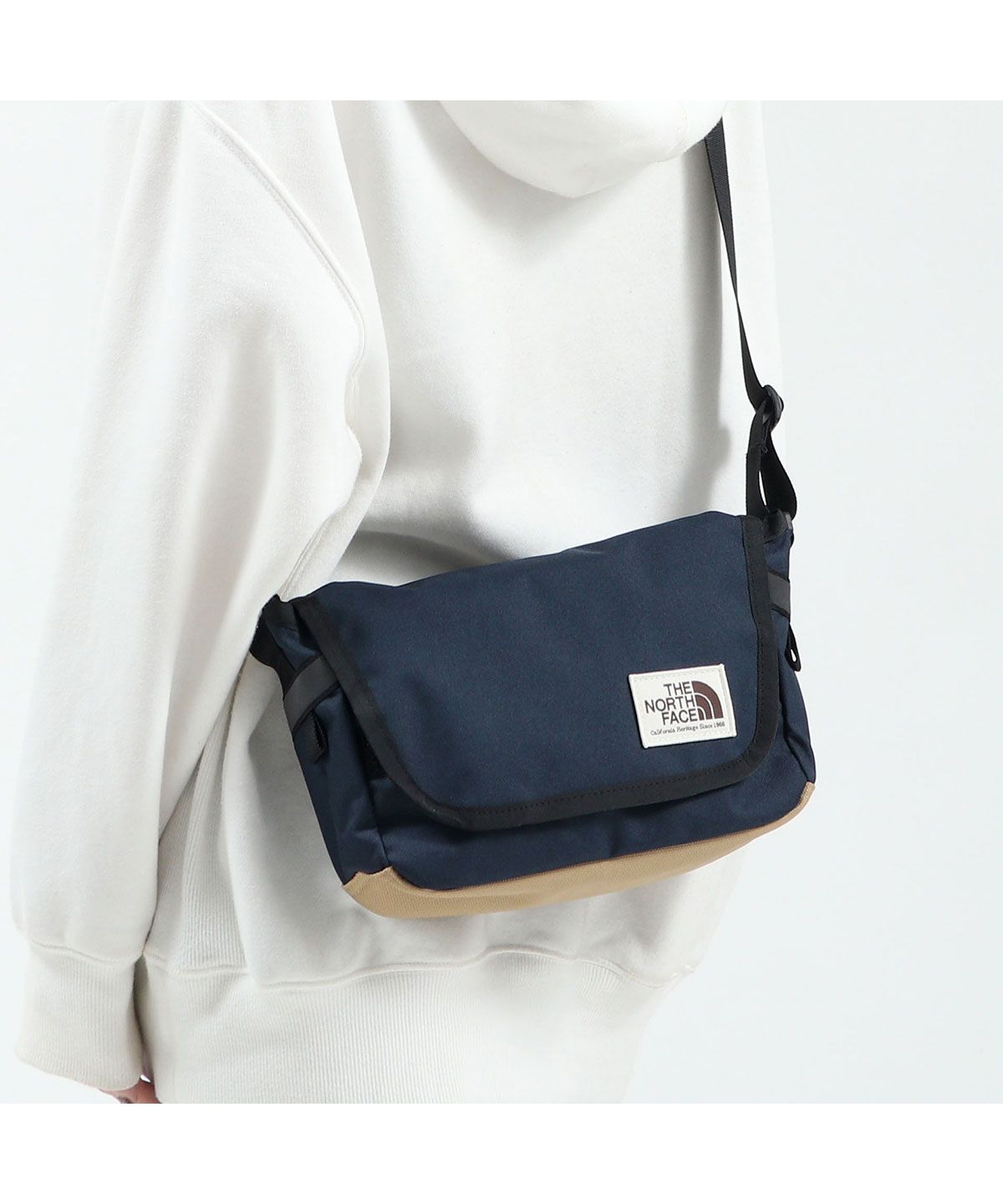 【日本正規品】 ザ・ノース・フェイス ショルダーバッグ THE NORTH FACE ショルダーポーチ K Shoulder Pouch 子供 NMJ72102(504033772) | ザノースフェイス(THE NORTH FACE) - MAGASEEK 【日本正規品】 ザ・ノース・フェイス ショルダーバッグ THE NORTH FACE ショルダーポーチ K Shoulder Pouch 子供 NMJ72102(504033772) | ザノースフェイス(THE NORTH FACE) - MAGASEEK