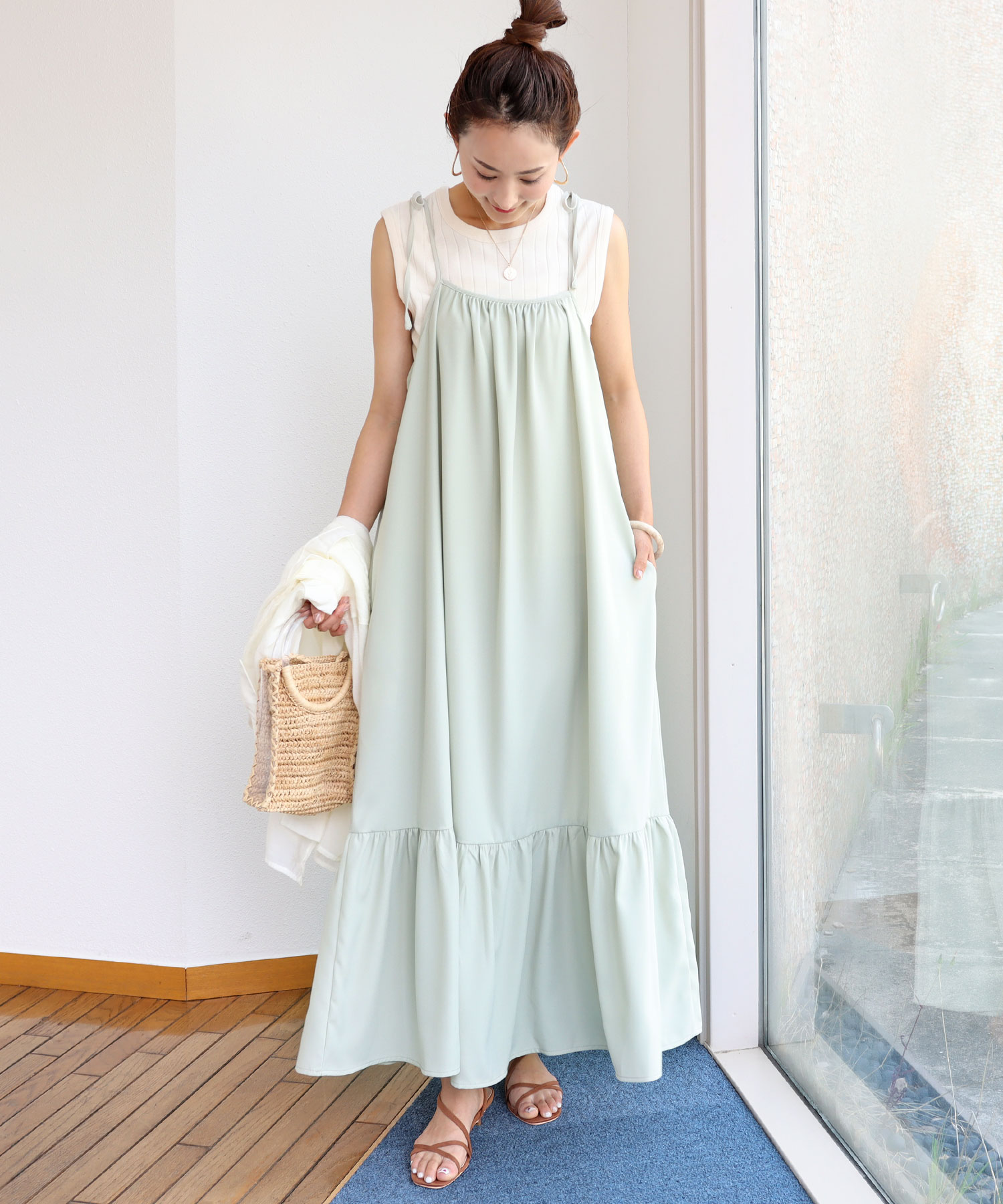 セール ジョーゼット肩リボンティアードキャミワンピース アンドミー And Me Magaseek