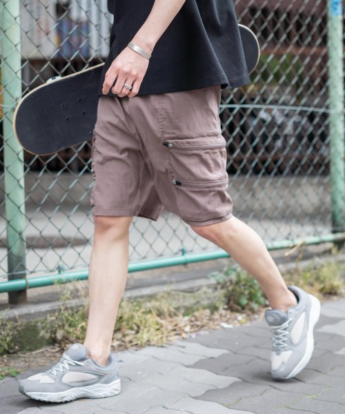 カーゴパンツ ショート ハーフ 短パン 膝上 メンズ ミリタリー ワーク アウトドア フェス キャンプ 無地 シンプル ゆったり 大容量ポケット 9850 ロッキーモンロー Rocky Monroe Magaseek