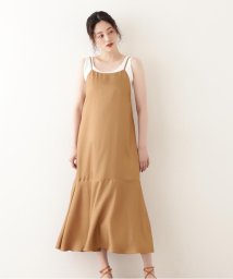 NATURAL BEAUTY BASIC(ナチュラルビューティーベーシック)/[洗える]シルキーキャミワンピース/キャメル1