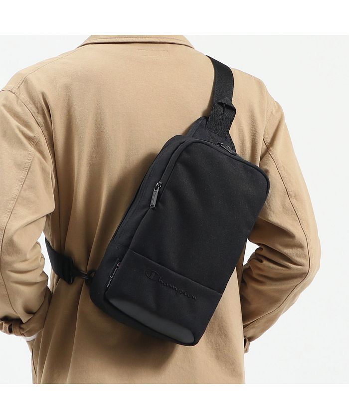 チャンピオン ボディバッグ Champion ワンショルダーバッグ バージニア 軽量 ショルダーバッグ 縦型 斜めがけバッグ タブレット収納 63074 504045154 チャンピオン Champion Magaseek