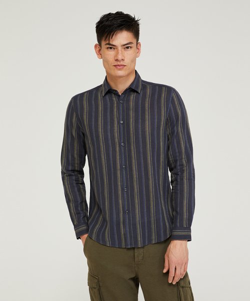 セール 40 Off コットンリネングラデーションストライプシャツ シスレー メンズ Sisley Magaseek セール 40 Off コットンリネングラデーションストライプシャツ シスレー メンズ Sisley Magaseek