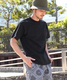 coca(コカ)/【透けない】ヘビーウェイト胸ポケットTシャツ/BLACK