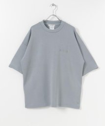 SENSE OF PLACE by URBAN RESEARCH(センスオブプレイス バイ アーバンリサーチ)/Mark Gonzales　『別注』Tシャツ(5分袖)/BLUE①