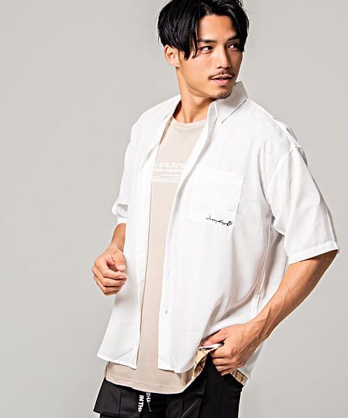 Cavaria シルクタッチバックプリント接触冷感半袖シャツ メンズ シルクタッチ バックプリント 接触冷感 クール C キャバリア Cavaria Magaseek Cavaria シルクタッチバックプリント接触冷感半袖シャツ メンズ シルクタッチ バックプリント 接触冷感 クール C キャバリア Cavaria Magaseek