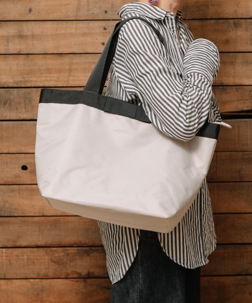 カシュカシュ Cachecache Web限定ナイロンリボントートバッグｌ カシュカシュ Cache Cache Magaseek