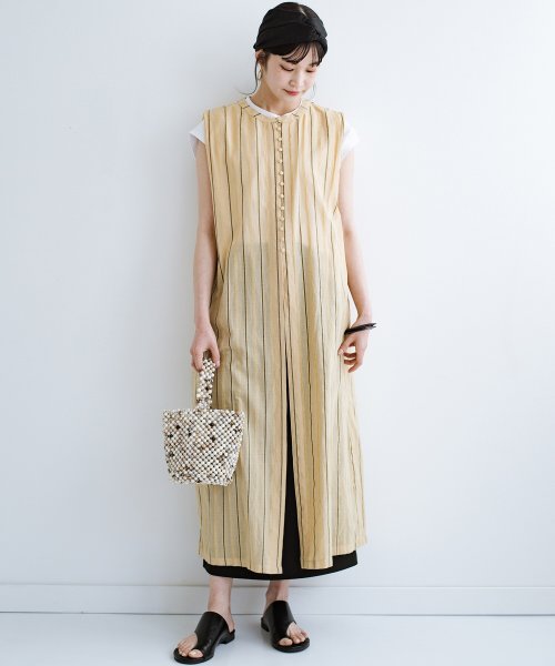 いつものボトムスにさっと重ねてグンとおしゃれに見える シアーストライプが爽やかなロングワンピースby Style Zampa ハコ Haco Magaseek いつものボトムスにさっと重ねてグンとおしゃれに見える シアーストライプが爽やかなロングワンピースby Style Zampa ハコ Haco Magaseek