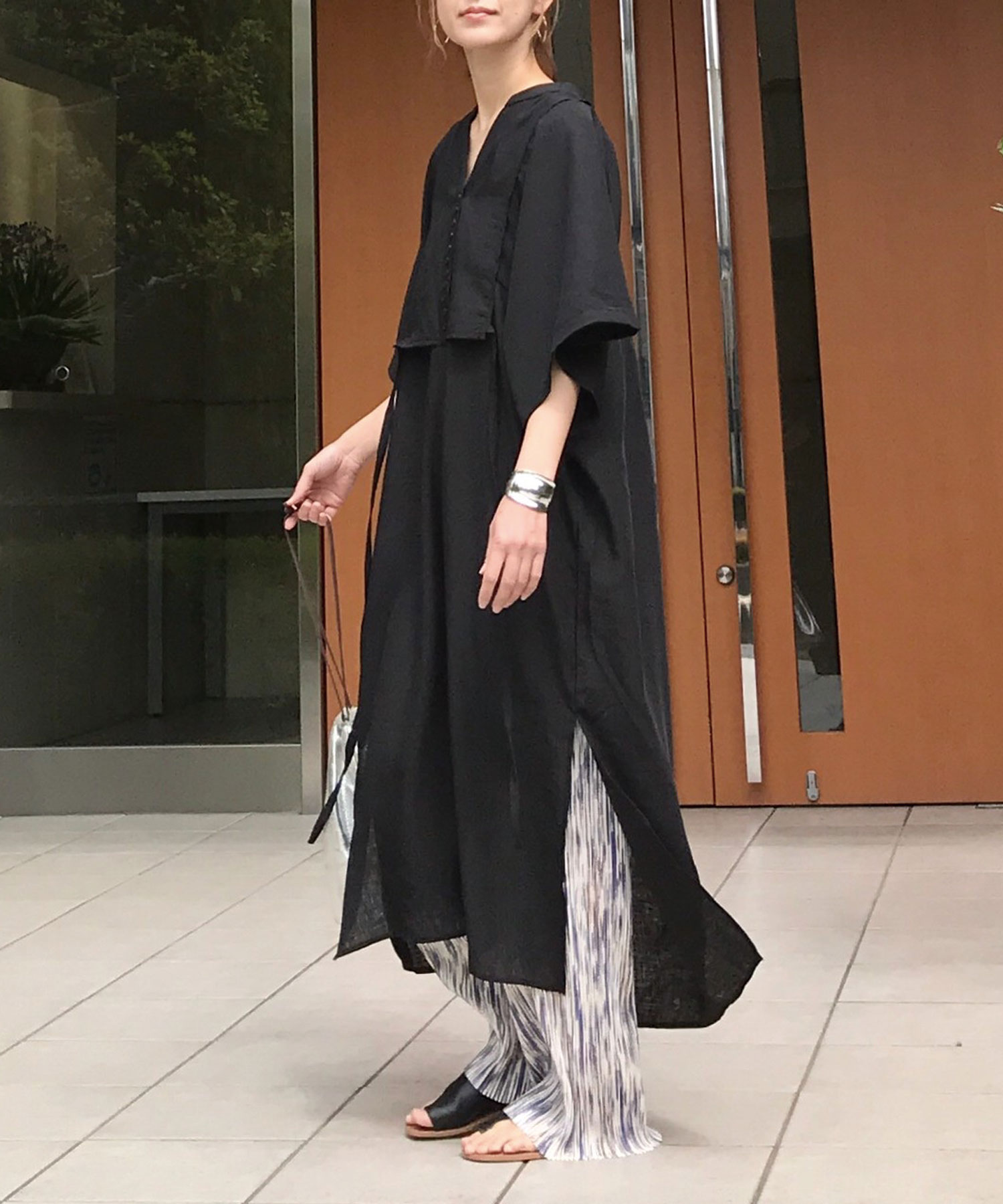 フラワーB ブルーグレイ 希少 cristaseya カフタン | irai.co.id