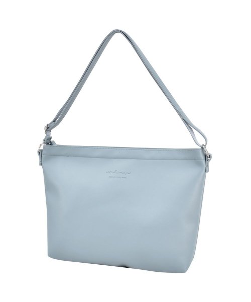 アヴェンチュラ ショルダーバッグ 斜めがけ 合皮 大容量 マザーバッグ シンプル 黒 ファスナー ブランド アウトドア フェス ポシェット サブ バッグ 通 ランナー Runner Magaseek