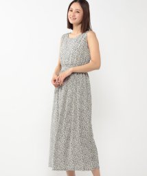 ミューズ リファインド クローズ Mew S Refined Clothes ワンピース ドレスの通販 Magaseek