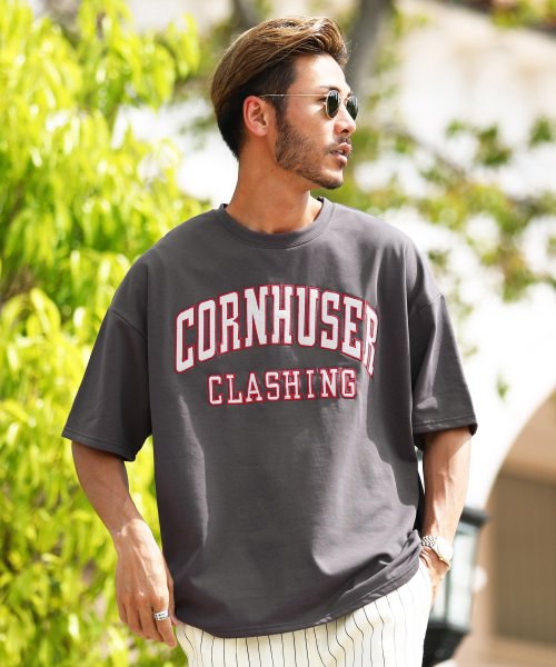 ミニ裏毛刺繍アーチロゴtシャツ Tシャツ メンズ おしゃれ ティーシャツ 半袖 カットソー トップス クルーネック ビッグシルエット ジギーズショップ Jiggys Shop Magaseek ミニ裏毛刺繍アーチロゴtシャツ Tシャツ メンズ おしゃれ ティーシャツ 半袖 カットソー トップス クルーネック ビッグシルエット ジギーズショップ Jiggys Shop Magaseek