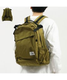 Lowe alpine(ロウアルパイン)/ロウアルパイン リュック Lowe alpine リュックサック Adventurer Daypack アドベンチャー デイパック 25L PC収納 LA－01/オリーブ