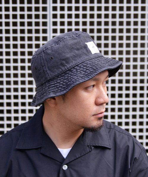 CELEB(セレブ)/CELEB　ネーム付きデニムバケットHAT/BLACK