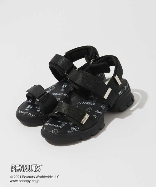 Peanuts Au Bannister スヌーピーコラボ スポーツサンダル レディースファッション 阪急百貨店公式通販 Hankyu Fashion