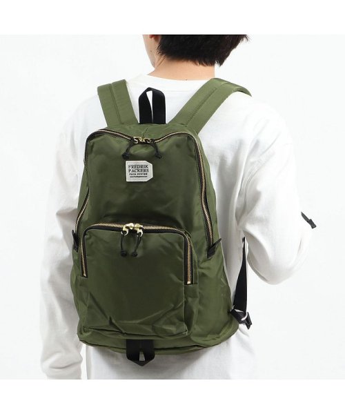 日本正規品】 フレドリックパッカーズ リュック FREDRIK PACKERS 420D SNUG PACK バックパック リュックサック デイパック 日本製(504105907) | フレドリックパッカーズ(FREDRIK PACKERS) - MAGASEEK