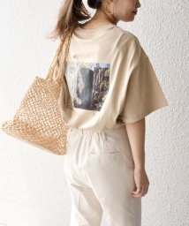 SHIPS WOMEN(シップス　ウィメン)/《一部追加予約》* オーガニックコットン フォト ショート スリーブ TEE 24SS ◆/ライトカーキ