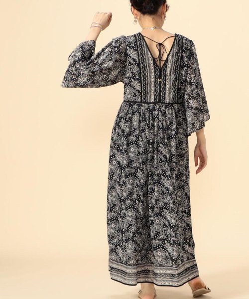 NOLLEY’S(ノーリーズ)/【ne Quittez pas/ヌキテパ】ETHNIC PRINT FLARE SLEEVE DRESS/ブラック系その他3