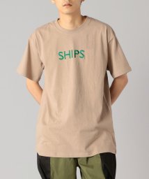 SHIPS MEN(シップス　メン)/SHIPS: ロゴ エンブロイダリー Tシャツ/ベージュ