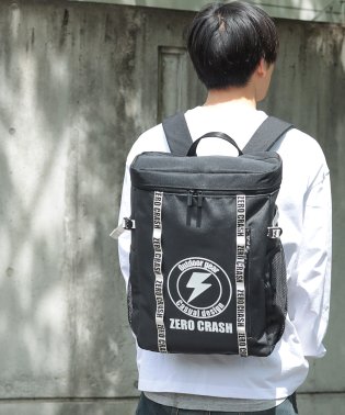 ZERO CRASH/ZERO CRASH ゼロクラッシュ リュック ボックス型 スクエア型 ユニセックス 大容量 防水 30l PC B4サイズ収納可 ZC－2020/504116623