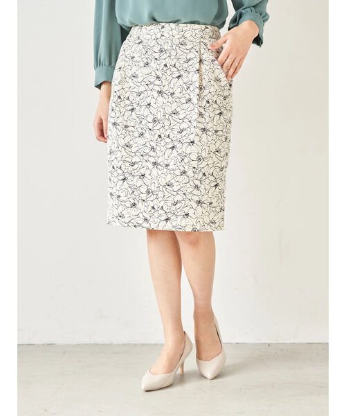 セール P 線画花柄タイトスカート イェッカ ヴェッカ Yecca Vecca Magaseek
