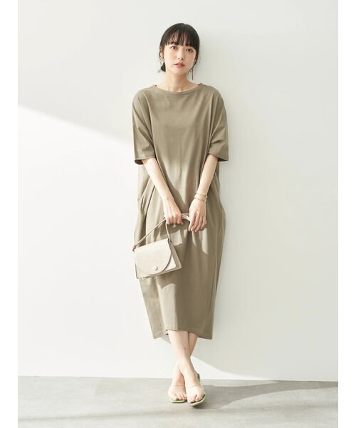 セール 40 Off バックスリットコクーンカットワンピース アースミュージック エコロジー Earth Music Ecology Magaseek