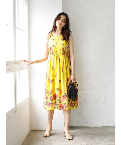 セール ノースリーブ花柄ワンピース コエ Koe Magaseek