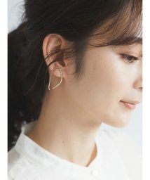 CRAFT STANDARD BOUTIQUE(クラフトスタンダードブティック)/【non－no 4月号・MORE 3月号掲載】変形メタルピアス/ゴールド