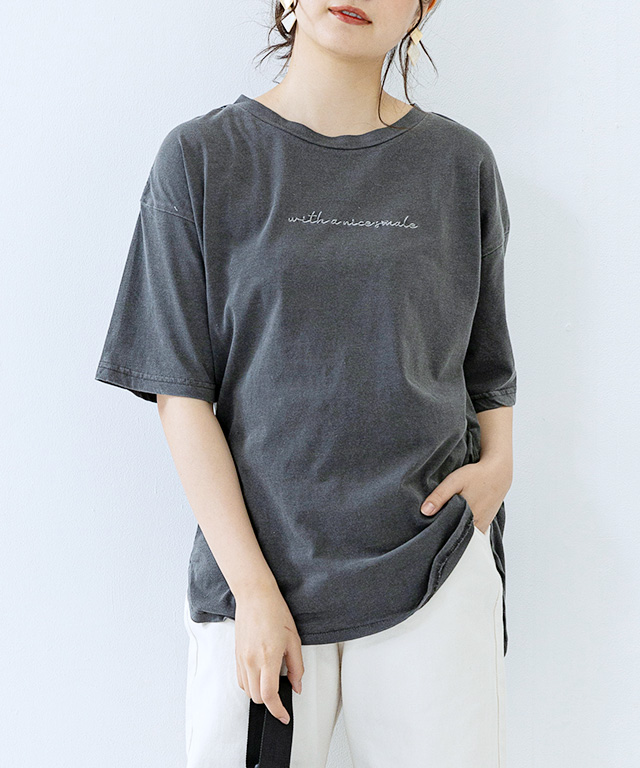 セール】[トップス]刺繍ロゴ入りピグメント加工Ｔシャツ[210412