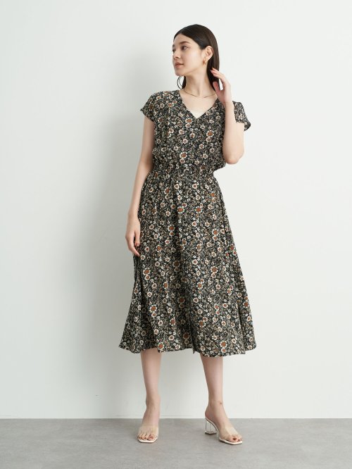 セール レトロ花柄ワンピース イェッカ ヴェッカ Yecca Vecca Magaseek