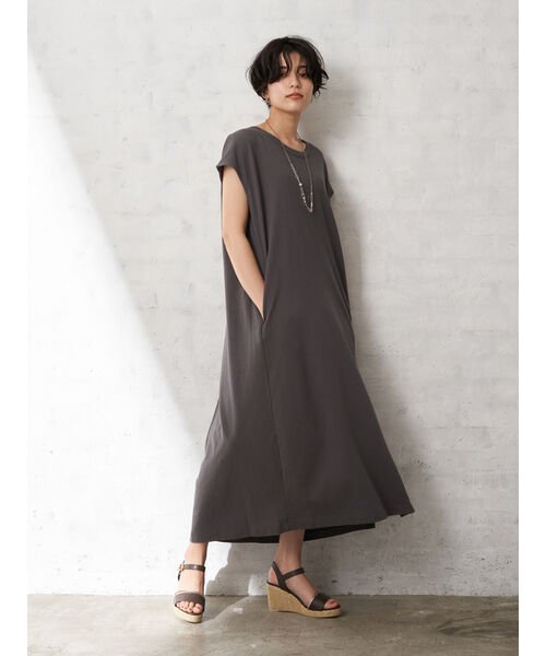 クーポン セール 54 Off ジャガードカットワンピース イェッカ ヴェッカ Yecca Vecca Magaseek