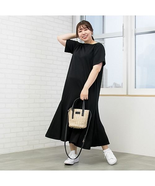 裾フレア半袖ワンピース クレット 大きいサイズ Clette Magaseek