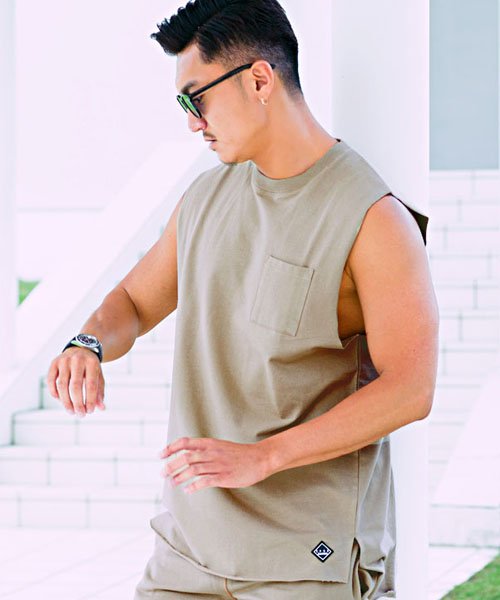 C V R A ラバーネーム付き裏毛ノースリーブ メンズ ノースリーブ タンクトップ 大きいサイズ ビッグシルエット オーバーサイズ スウェット スエット C キャバリア Cavaria Magaseek C V R A ラバーネーム付き裏毛ノースリーブ メンズ ノースリーブ タンクトップ 大きいサイズ ビッグシルエット オーバーサイズ スウェット スエット C キャバリア Cavaria Magaseek