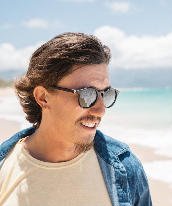 サングラス フリーの人気商品 通販 価格比較 価格 Com