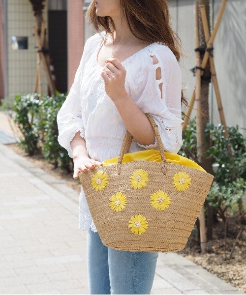 セール 60 Off グッシオベーシック 花モチーフ かごバッグ グッシオ Guscio Magaseek