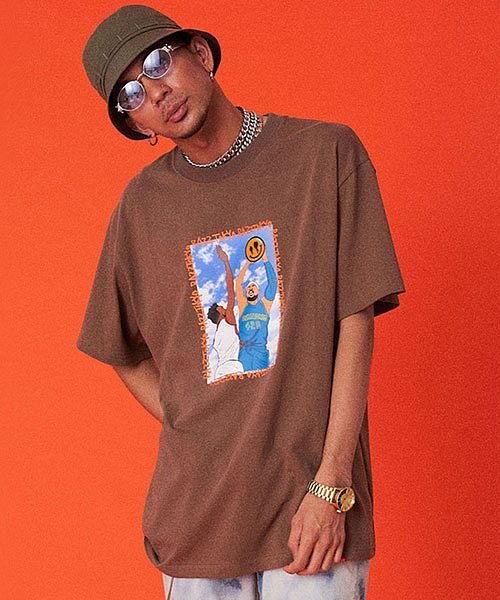 Razzis スマイルバスケットボールプリントクルーネック半袖tシャツ メンズ Razzis ラズ ブランド おしゃれ トップス カットソー スマイル バスケッ ラズ Razz Magaseek Razzis スマイルバスケットボールプリントクルーネック半袖tシャツ メンズ Razzis ラズ ブランド おしゃれ トップス カットソー スマイル バスケッ ラズ Razz Magaseek