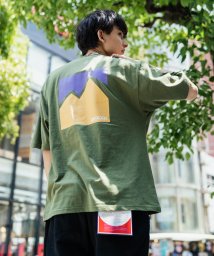 Rocky Monroe(ロッキーモンロー)/OUTDOOR PRODUCTS アウトドアプロダクツ プリントTEE 半袖Tシャツ メンズ レディース カジュアル ビッグシルエット ストリート 綿 コットン/グリーン