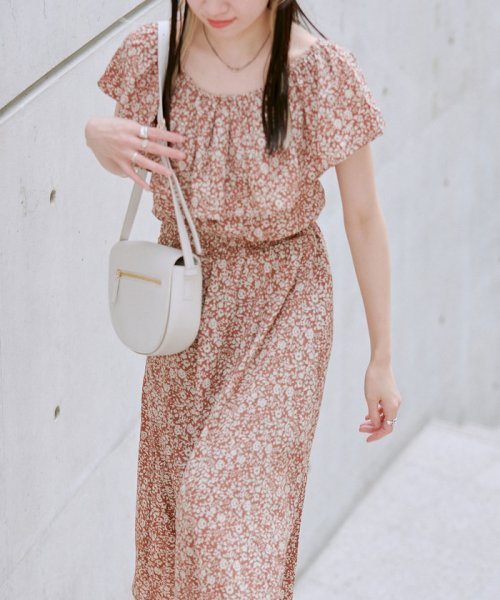 セール Web限定 スクエアネック花柄ワンピース ビザビ Vis A Vis Magaseek