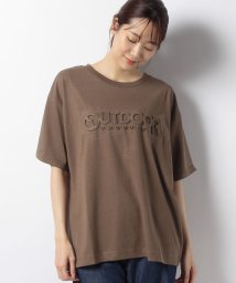 JEANS MATE(ジーンズメイト)/【OUTDOORPRODUCTS】エンボスロゴTシャツ　凹凸　立体ロゴ/ダークブラウン