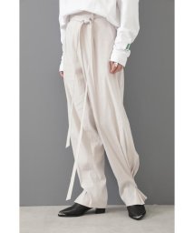 ROSE BUD(ローズバッド)/裾タックデザインパンツ/ホワイト