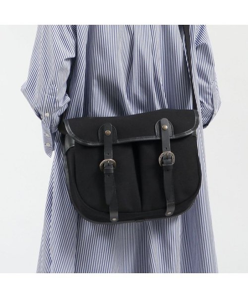 ダコタ Dakota ダコタ ショルダーバッグ Dakota バッグ サンタナ 斜めがけバッグ 軽量 かぶせ 帆布 本革 シンプル 日本製 レディース Magaseek