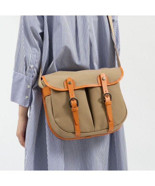 ダコタ Dakota ダコタ ショルダーバッグ Dakota バッグ サンタナ 斜めがけバッグ 軽量 かぶせ 帆布 本革 シンプル 日本製 レディース Magaseek