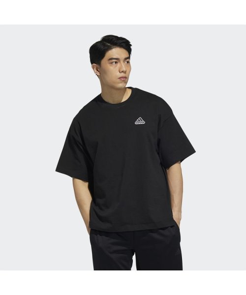 セール 半袖バッジtシャツ アディダス Adidas Magaseek