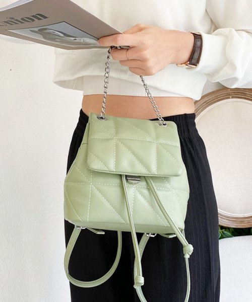 セール バッグ リュック 鞄 カバン チェーン バックパック ファッション雑貨 キルティング 韓国 ファッション キルティングリュック フューティアランド Futier Land Magaseek セール バッグ リュック 鞄 カバン チェーン バックパック ファッション雑貨 キルティング 韓国 ファッション キルティングリュック フューティアランド Futier Land Magaseek